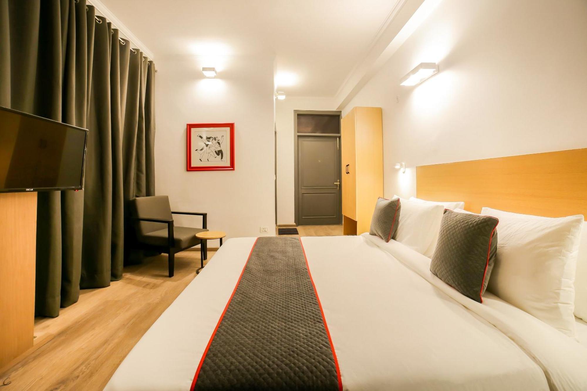 Townhouse 330 Dlf Phase-2 Near Leisure Valley Park Gurgaon Exteriör bild
