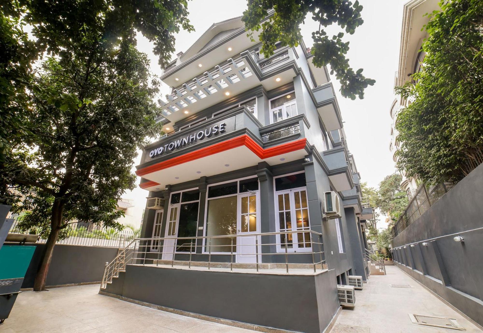 Townhouse 330 Dlf Phase-2 Near Leisure Valley Park Gurgaon Exteriör bild